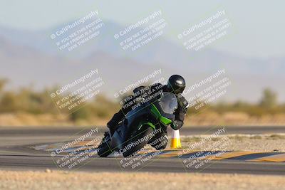 media/Dec-09-2023-SoCal Trackdays (Sat) [[76a8ac2686]]/Turn 15 Set 1 (230pm)/